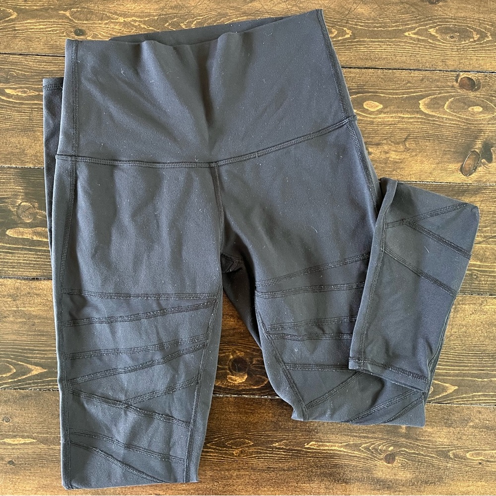 Lululemon tech mesh leggings